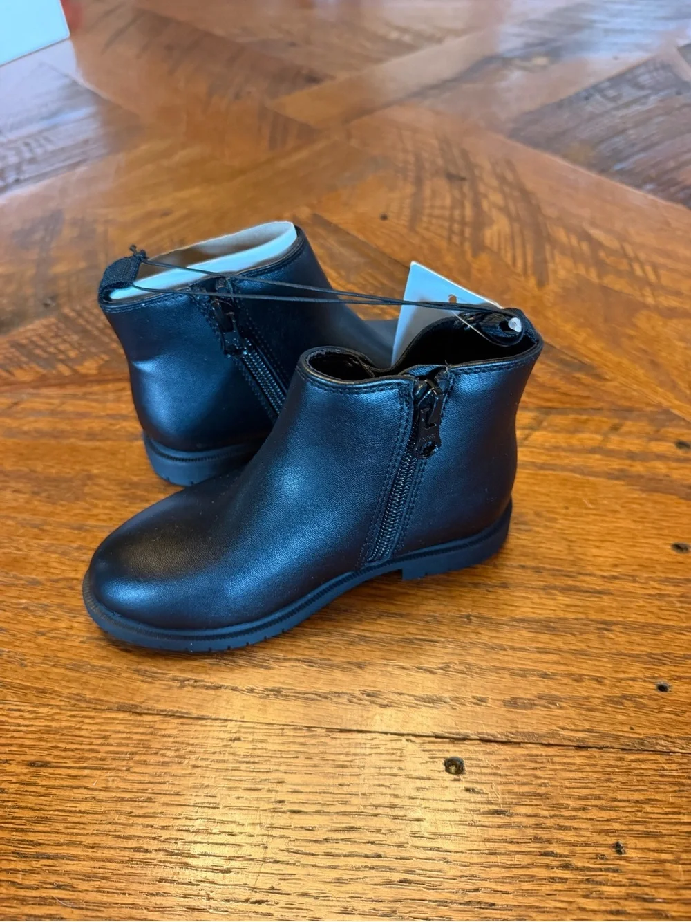 Cat & Jack classic black